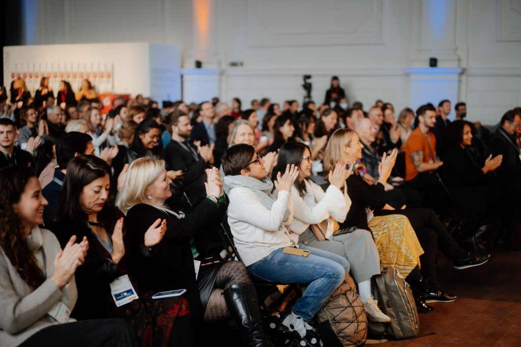 Crowd 52550859118_9d80abdd97_o