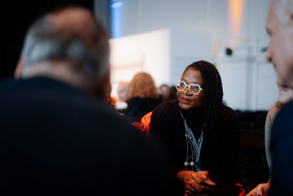 Woman glasses 52550613949_2f79793c39_o